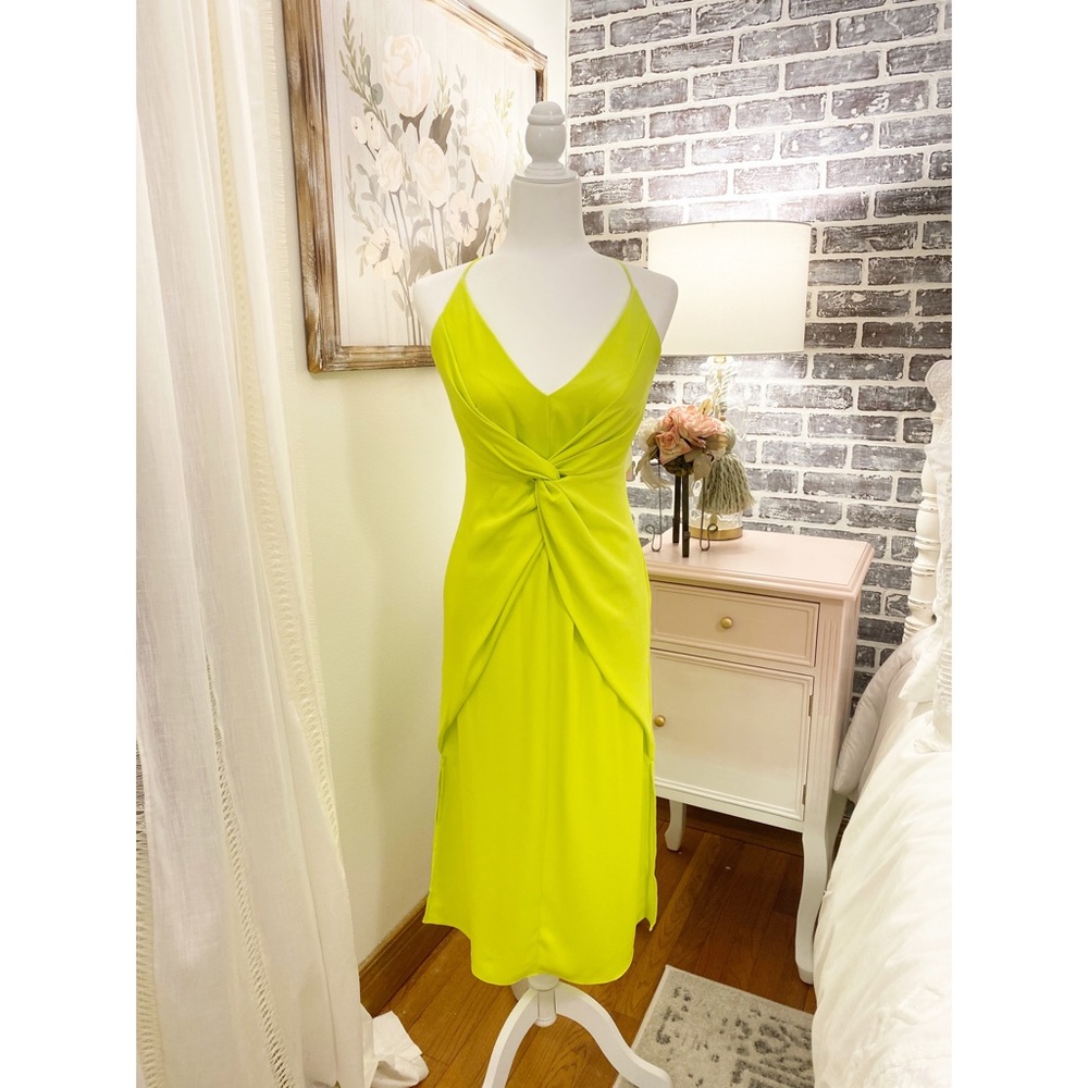 NWT {Cushnie x Target} Twist front dress